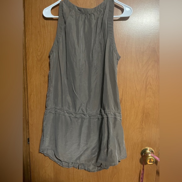 bebe shitake Silk Tank Top—Size Large - Picture 4 of 5